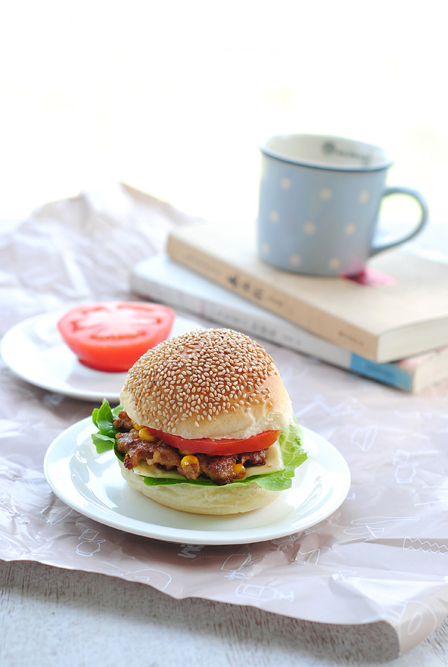 Cách làm bánh Hamburger từ A-Z cho bạn trổ tài! 1